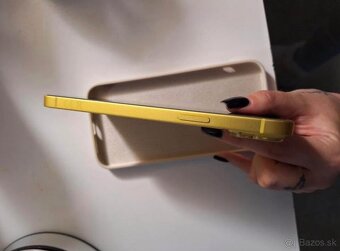 iPhone 14 plus 128GB yellow - 3