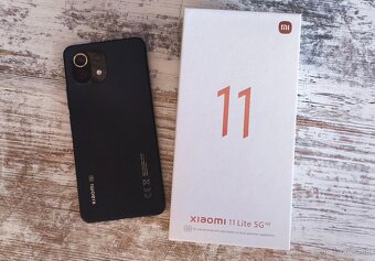 Xiaomi 11 Lite NE 5G; 6,55“ AMOLED; 128GB; Android 14 - 3