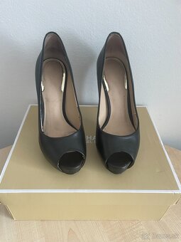 Guess kožené lodičky veľ. 36/ vd. 23,5cm - 3