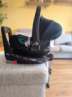 Vajíčko Britax Romer baby safe 3 i-size + isofix základňa - 3
