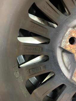 ALU disky KIA 4x100, R14, ET35, 6J, stredová diera 54,1mm - 3