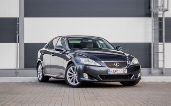 Predám Lexus IS250 2.5 benzín - 3