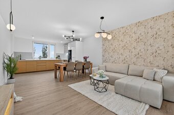 NA PREDAJ ŠTÝLOVÝ 3-IZBOVÝ BYT, KOMPLETNÁ REK., PETRŽALKA - 3