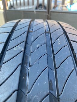 Letné pneu 215/55R17 94V Michelin Primacy 3 - 3