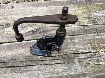 predam pákovy a vretenový lis - 3