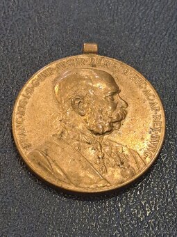Medaila - 3