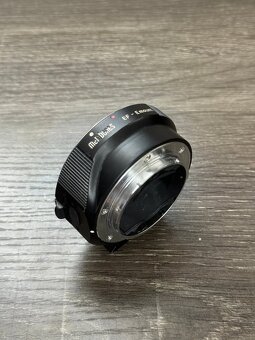 Metabones adaptér z Canon EF na Sony E - 3