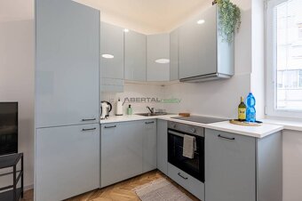 Moderný 2-izbový byt na rozhraní Staré Mesta a Ružinova – Ba - 3