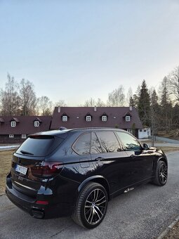 BMW X5 40D Carbon Schwarz - 3