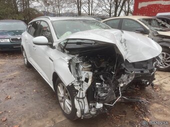 Rozpredam Renault Megane IV 4 1.6 84kw H4M - 3