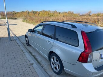 Predám Volvo V50 1,6 drive e 81kW r 2011 - 3