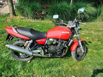 Suzuki GSX 750 AE Inazuma - 3
