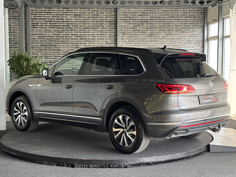 Volkswagen Touareg 3.0 V6 TDI SCR 286k 4Motion Tiptronic - 3