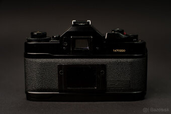 Canon A-1. FD 1:8/50mm - 3