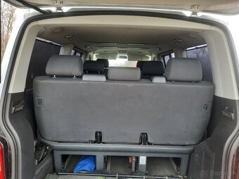 Predam Volkswagen T5 Multivan 4x4 2,5tdi 96kw 6R.7 miestny. - 3