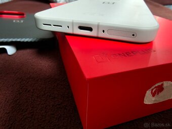 Predám Oneplus 15 - 3