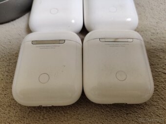 Prredám slúchadlá Apple Airpods na náhradné diely. - 3