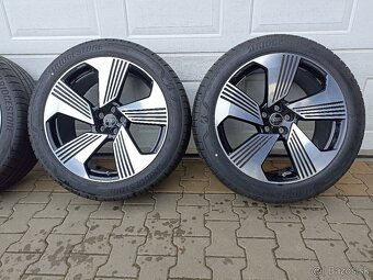 Originálna letná sada Audi E-tron 5x112 R21 ET36 - 3