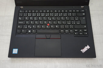 LENOVO ThinkPad T490 - 3