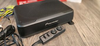 Aktívny subwofer Pioneer TS-WX130DA - 3