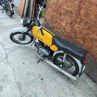 Jawa 23 Mustang - 3