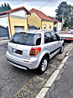 Suzuki SX4 - 3