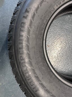 zimné pneu NOKIAN NAKKAPELIITTA LT2 245/75 R16 - 3