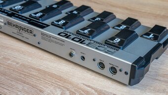 Behringer FCB1010 Nožný prepínač - 3