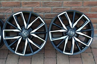 5x114,3 R17 Hlinikove disky Original Toyota Corolla - 3