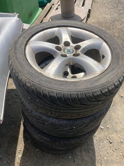 Škoda Alu-disky s pneu 205/50R15 letné - 3