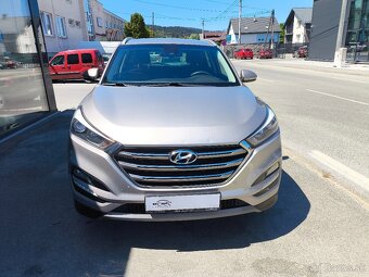 Hyundai Tucson 1.7 CRDi Style - 3