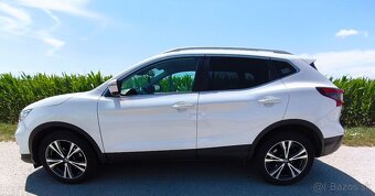 Nissan Qashqai , biela perleť-panoramatická strecha - 3