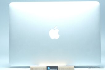 ZÁRUKA/Macbook Air13.3"/I5 1.8HZ/8GB RAM/128GB SSD/CZ - 3