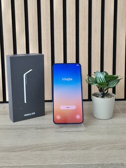 Samsung Galaxy S25 256GB Navy | ZÁNOVNÝ - 3