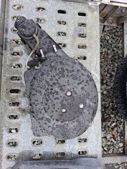 Predam obal vzduchovej filtra na škoda Felícia 1.3 monotroni - 3