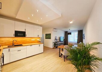 3izbove byt prenajom kratko/dlhodobu Bosakova ul - 3