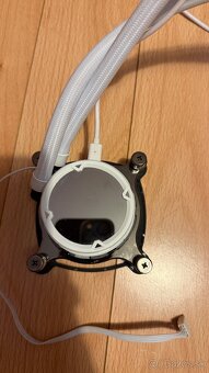 Asus rog strix 240mm - 3