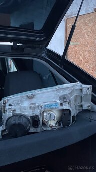 Svetlá Octavia 1 - 3