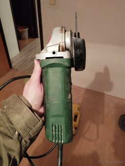 Bosh uhlova bruska - 3