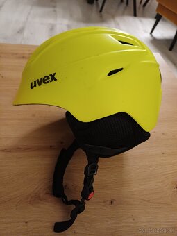 Lyziarska prulba UVEX - 3