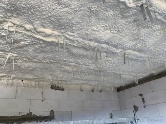 Striekaná penová izolácia - 3