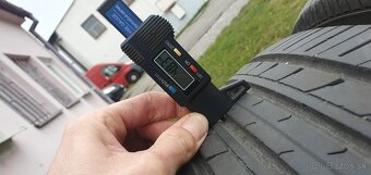 225/65 R17 YOKOHAMA - 3