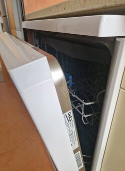 Umývačka riadu BEKO - 3