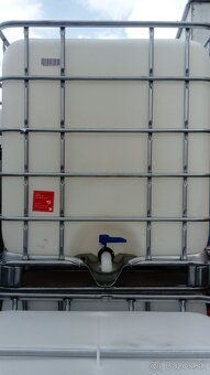 Plastova nadrz 1000L,600L - 3