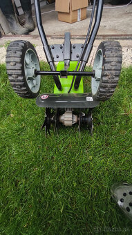 Predám akumulátorový kultivátor Greenworks G40TL - 3
