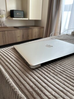 Predám MacBook Air 2017 - 3