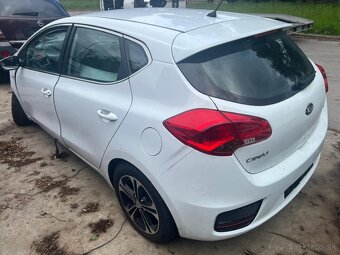 Rozpredám na diely Kia Ceed II HB 1.4 CRDi 66kw D4FC - 3