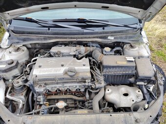 Hyundai Accent - 3