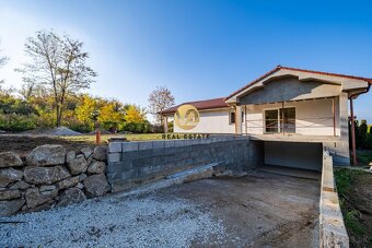 Na PREDAJ 5 i novostavba bungalov s garážou v Nitre - 3