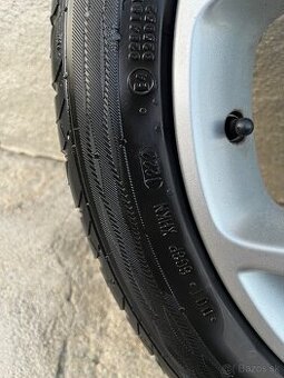 Ford 5x108 235/45R17 - 3